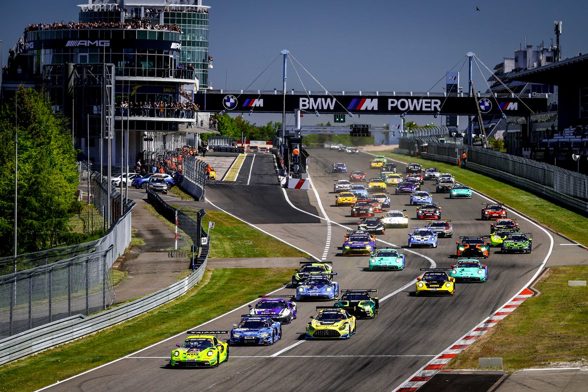 nuerburgring's tweet image. The countdown is on! ⏲️

In exactly two months, the wait is over:
On March 14, the first race event kicks off here at the Nürburgring!

The ADAC RAVENOL Nürburgring Langstrecken-Serie is starting a new season.

Mark the date in your calendar and be there 🔥💚

#HeartRace