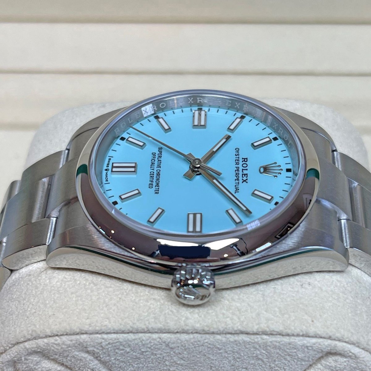 Products's tweet photo. Elevate your style with the timeless elegance of Rolex Oyster Perpetual 36 in turquoise blue.