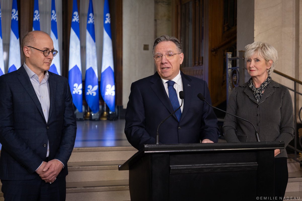 François Legault tweet media