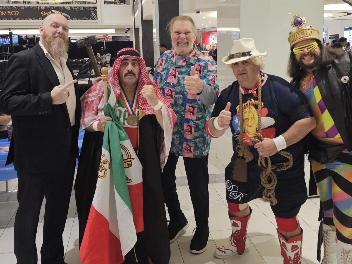 WWCOSPLAYERS's tweet image. Happy Birthday @RealHacksawJim from us at the World Wrestling Cosplayers! Enjoy your special day tough guy 😋👍🏼
USA USA USA
#hacksawjimduggan #WWE #wwelegend 
@ItsJackInTheBox 
@IMakeYouHumble 
@TheMikeRaimondi 
@theMachoverse American dream
