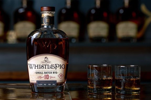 theguycornernyc's tweet image. Discover a rye worth your evenings 🥃: Rich flavor, small-batch craftsmanship, and the perfect pour for winding down.

Ready to elevate your next sip? 👉 theguycornernyc.com/2026/01/14/the…

#WhiskeyWednesdays #SmallBatch #RyeLife