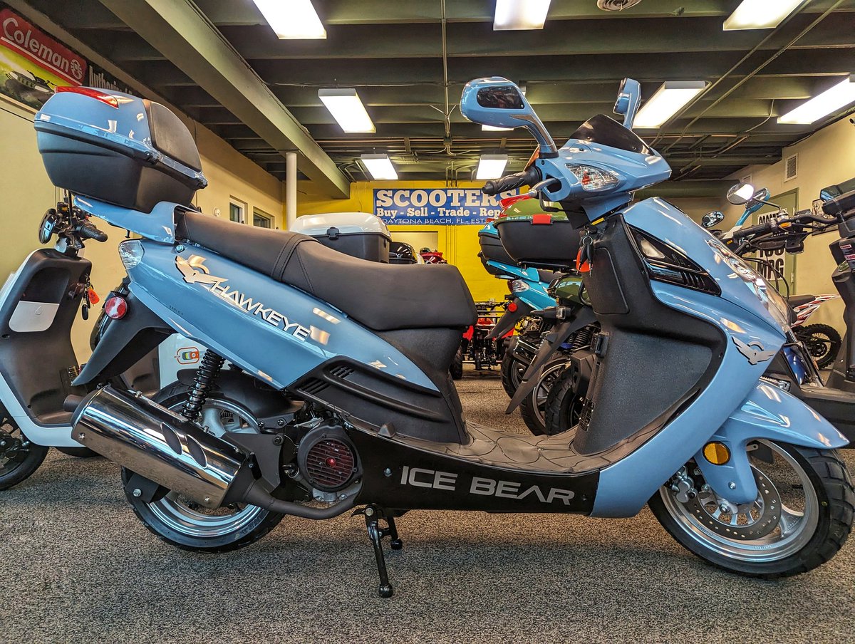 OnlyAtMidtown's tweet photo. Midtown Motorcycles and Scooters Bike of the Week - One of Our Most Popular Models the 10 - D 150cc. 
Fully Automatic
Large scooter body style for cruising comfort. 
Plenty of Storage.
Excellent fuel economy. 

Full Manufacturer Warranty 

Financing Available - Layaway Available https://t.co/RIbleouahK