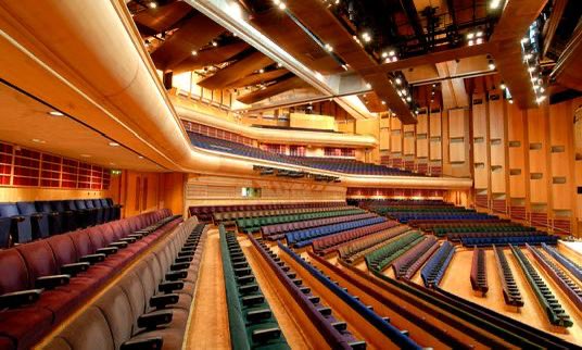 HitsAndCharts's tweet image. 'Sunday in the Park with George'  will be held at the Barbican Theatre.

It has a 1,156 seat capacity.