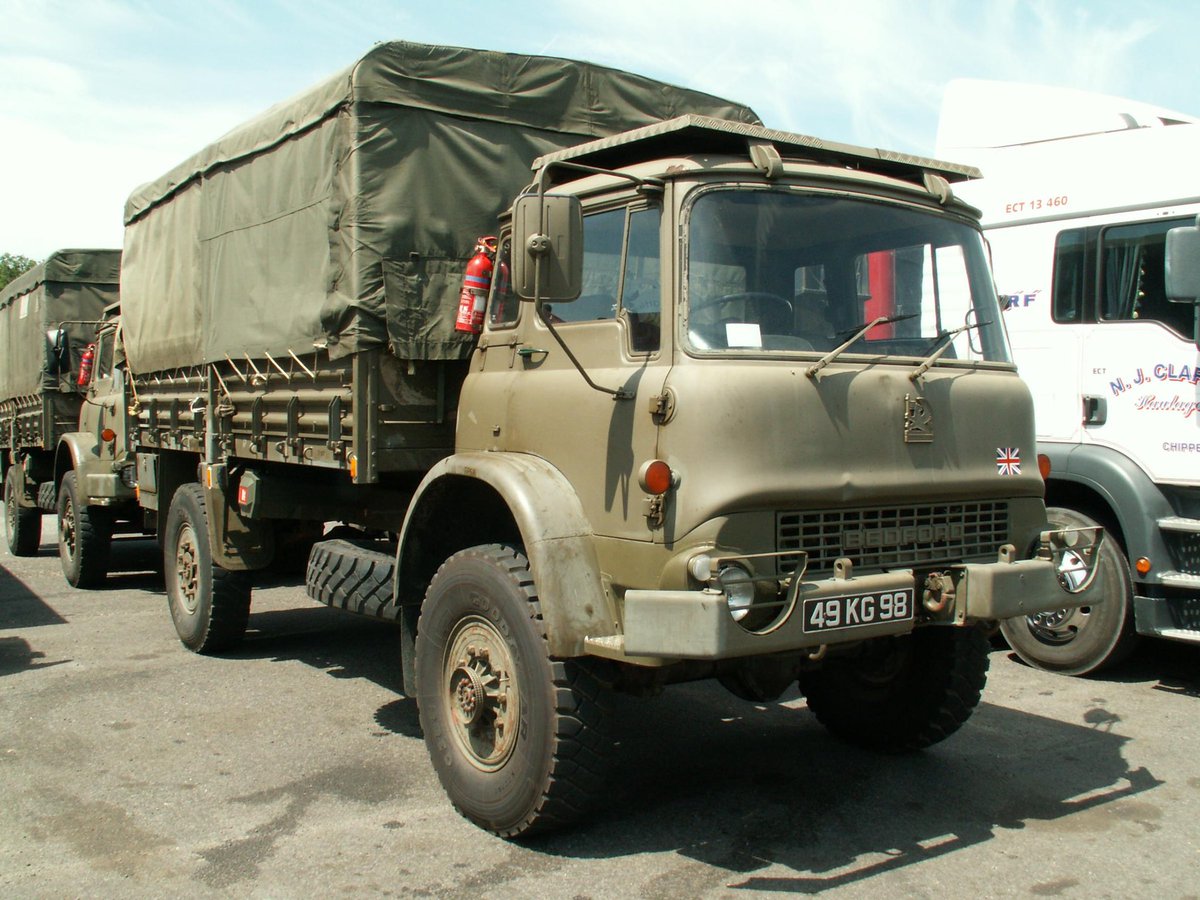 Posted_to_BAOR's tweet image. The Bedford 4 Tonner cold brakes were very effective.

Against gobby passengers.