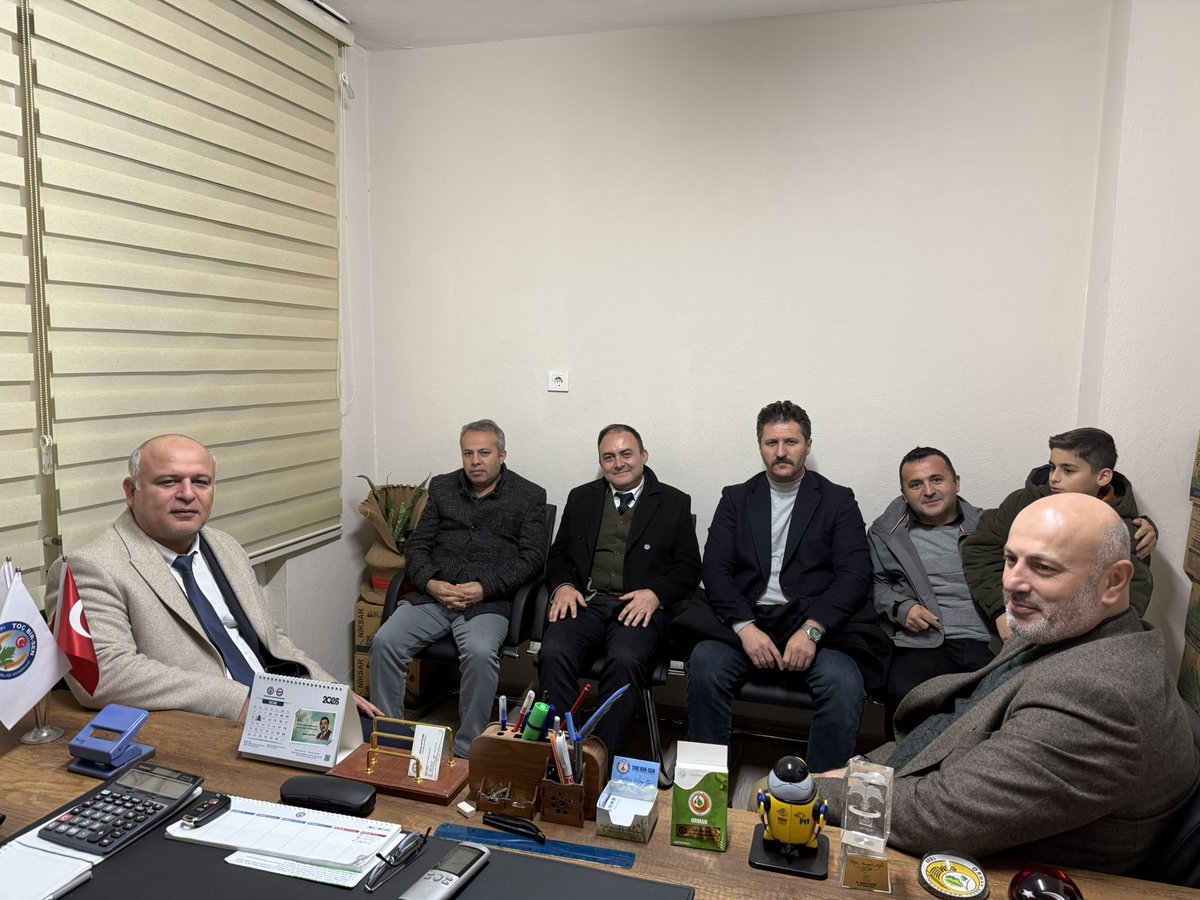 TOÇ BİR-SEN Adana Şube Başkanı Ahmet Ayyıldız’ı ziyaret ettik.

Nazik ve kıymetli ev sahiplikleri için teşekkür ediyor, çalışmalarında kolaylıklar diliyorum.