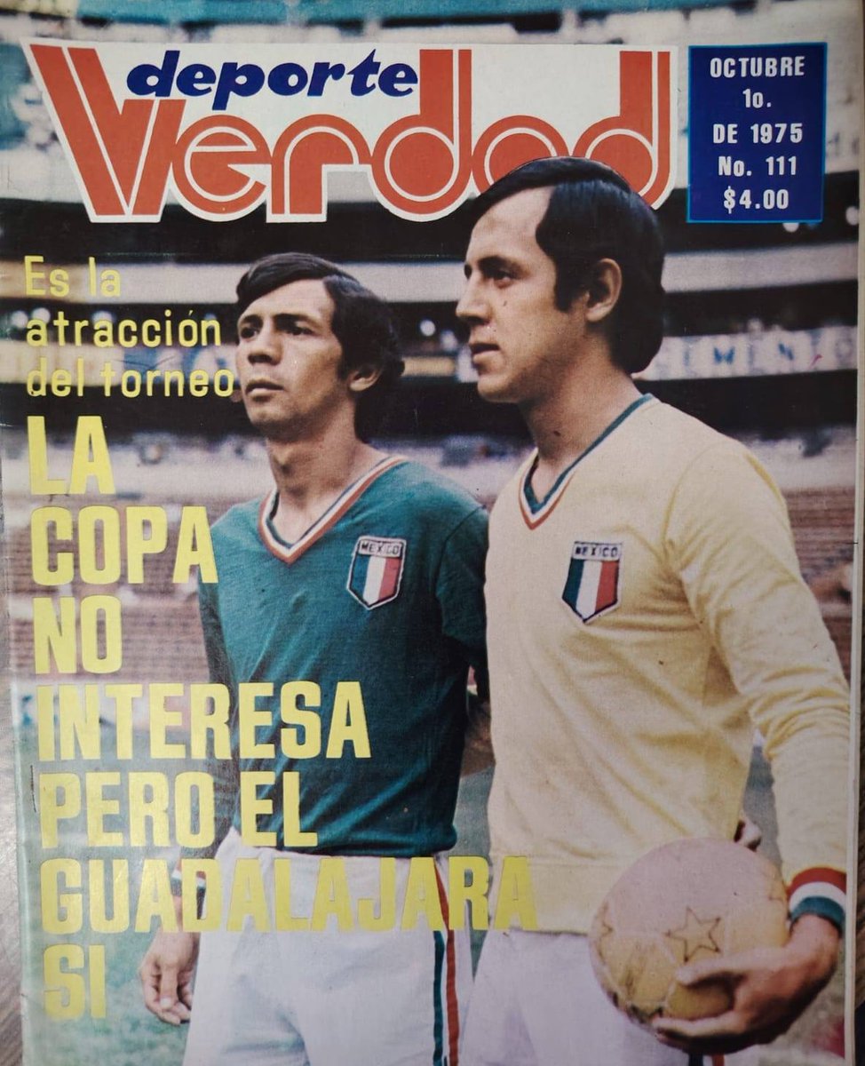 Crear una historia a través de una foto

Muy común ver a Javier Sánchez Galindo en imagen con la Selección Mexicana, pero encontrar al portero Alfonso Reynoso con el representativo nacional es casi imposible, ya que solo jugó un partido con la mayor. 

Alfonso Reynoso fue