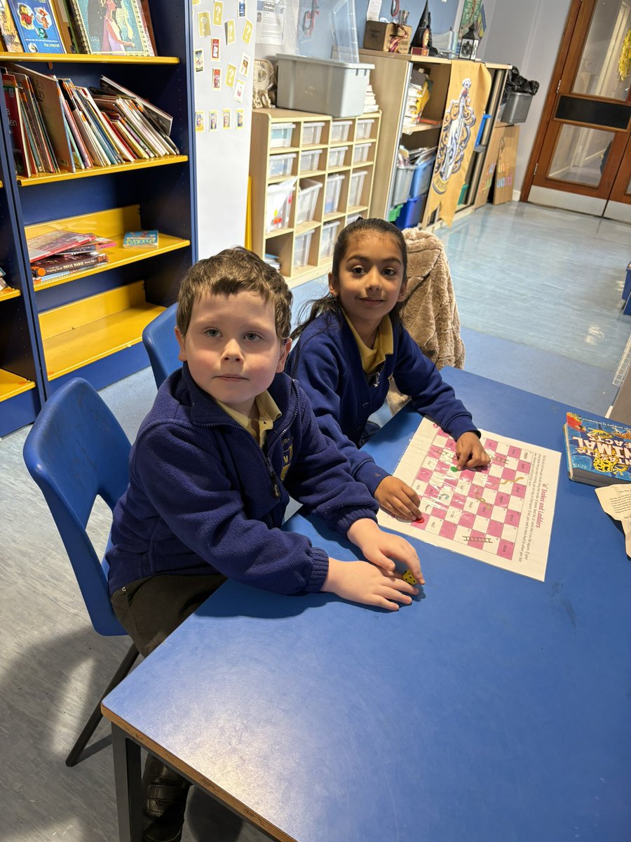 Mrs Meek tweet media