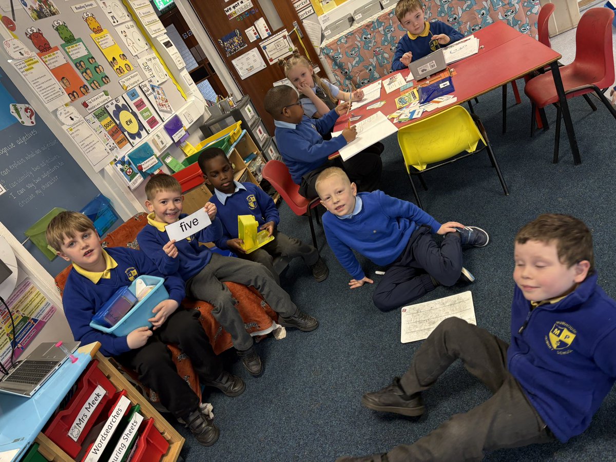 I can choose play activities to help me with my spelling!