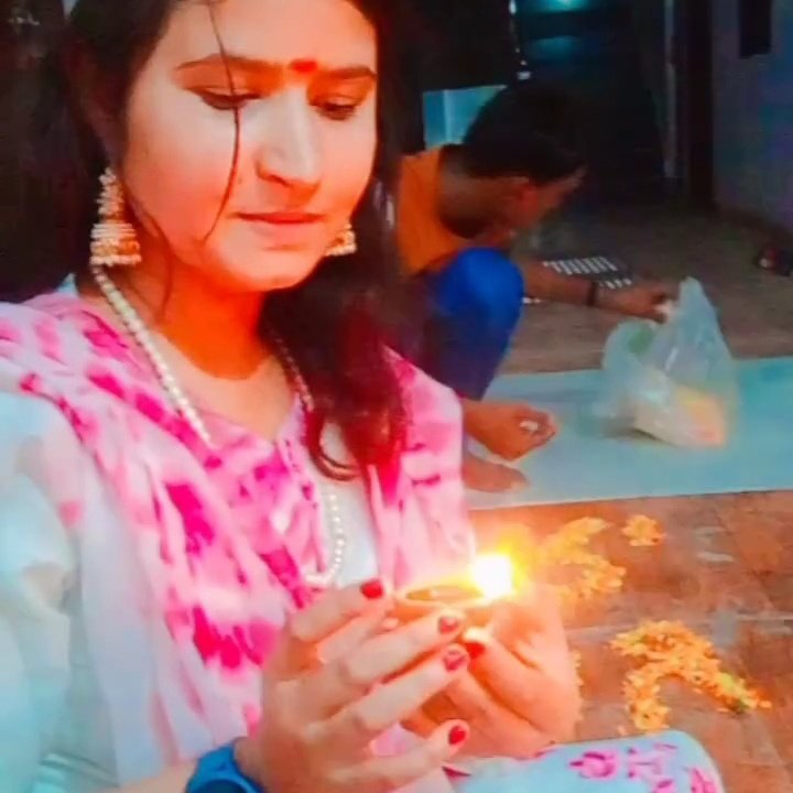 RoshaniSin23168's tweet photo. #Hamko rok sake jamane me dam Nhii hamse jamana h jamane se ham Nhii #Jay shree ram. https://t.co/JjiBwrQi8s