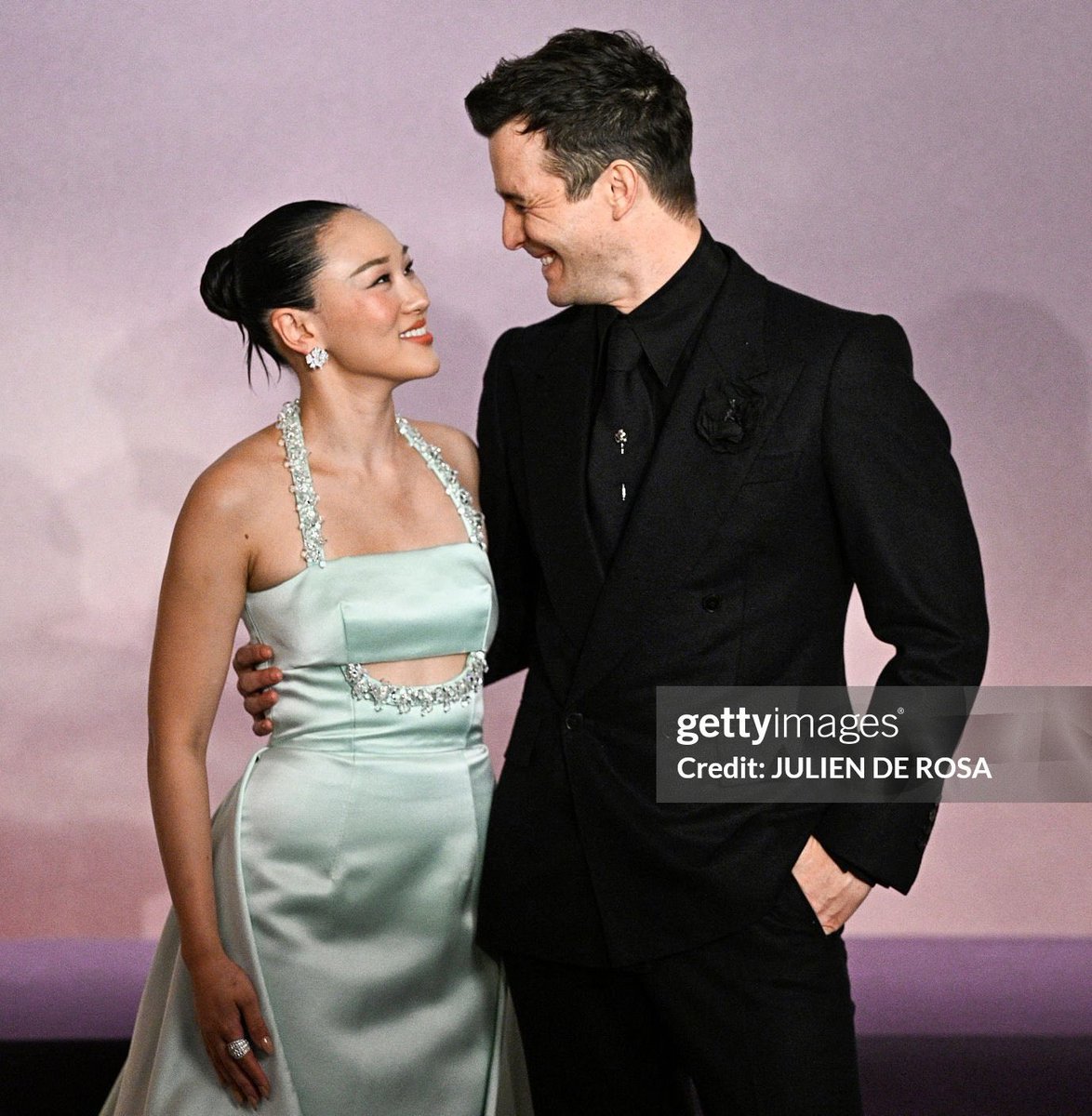 alicxss's tweet image. YERIN HA E LUKE THOMPSON NA PREMIERE DA 4ª TEMPORADA DE BRIDGERTON MEUS PAIS