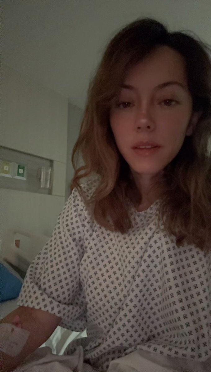 MarieMagana's tweet photo. Enero 1- 0 Yo 
Ya salimos del hospital pero tenemos que regresar en 2 semanas, una operación más y quedamos 🤞🏻 

Ya no me sorprendas 2026 https://t.co/Ws67uv4Sfy