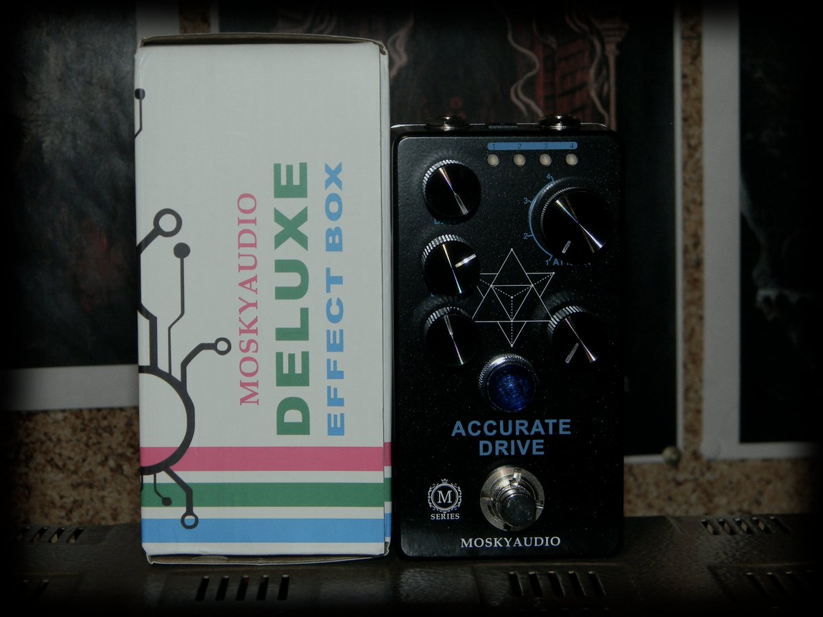 #Themostinfamoussoundarsenalintheworld #39
MOSKY ACCURATE DRIVE
The Accurate Drive is a modern #Overdrive, which pushes the pre-amplification stage to the limit with a modern, immediate, very defined cut
Would you like some in a reamp?
--Send a DM--
#moskyaudio #theextremeway