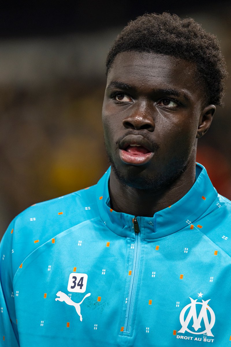 ActuFoot_'s tweet image. 🚨 Robinio Vaz fait ses adieux aux supporters de l'OM  👋😢 :

« Peuple Marseillais

Il est temps pour moi d’écrire ces quelques mots.

Je veux d’abord dire merci. Merci au club, au staff, à mes coéquipiers, et surtout à vous, les supporters Marseillais  pour l’amour, le soutien…