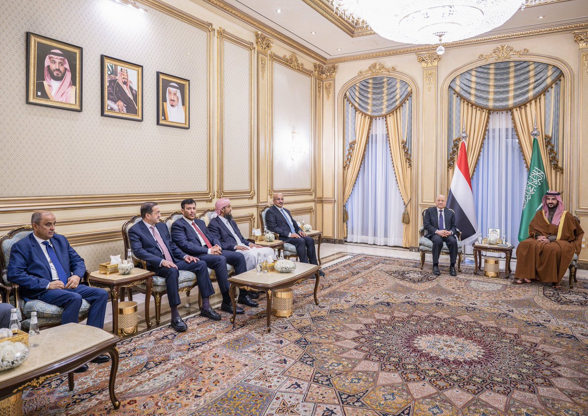 د/ رشاد محمد العليمي tweet media