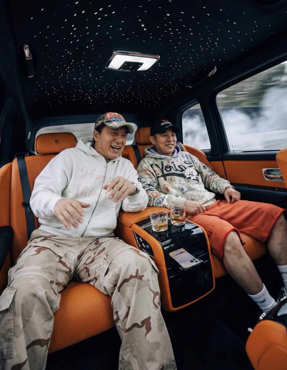 Shola_dlb's tweet image. Kung Fu Legends having good time together.