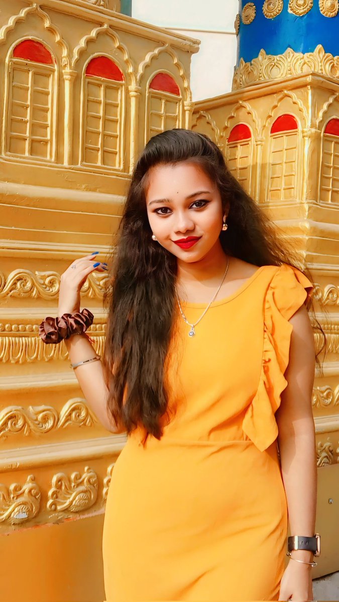 𝑨𝒏𝒂𝒏𝒚𝒂 𝑺𝒖𝒃𝒉𝒂𝒅𝒂𝒓𝒔𝒊𝒏𝒊 👑 tweet media