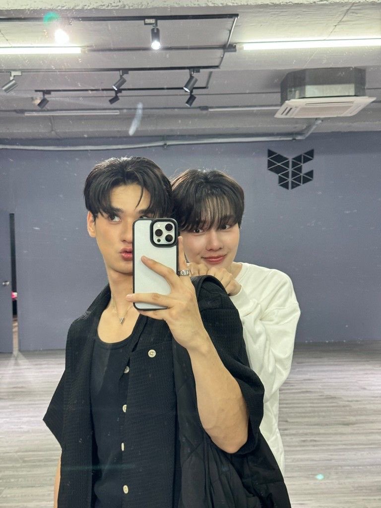 nemeping's tweet photo. lets dance~ https://t.co/RWhBOKTBuy