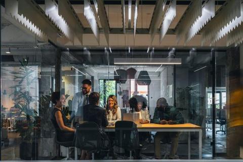 davehook007's tweet image. Culture is no longer a perk or a vibe — it's a core business strategy that directly shapes trust, loyalty and revenue. tinybfs.com/t/9DjrRv