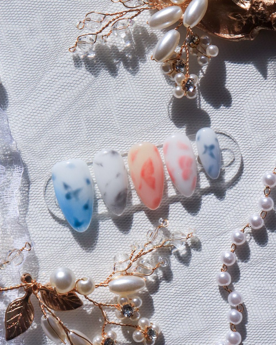 peachynailco's tweet image. The Most Beautiful Moment in Life: 화양연화 🦋✨