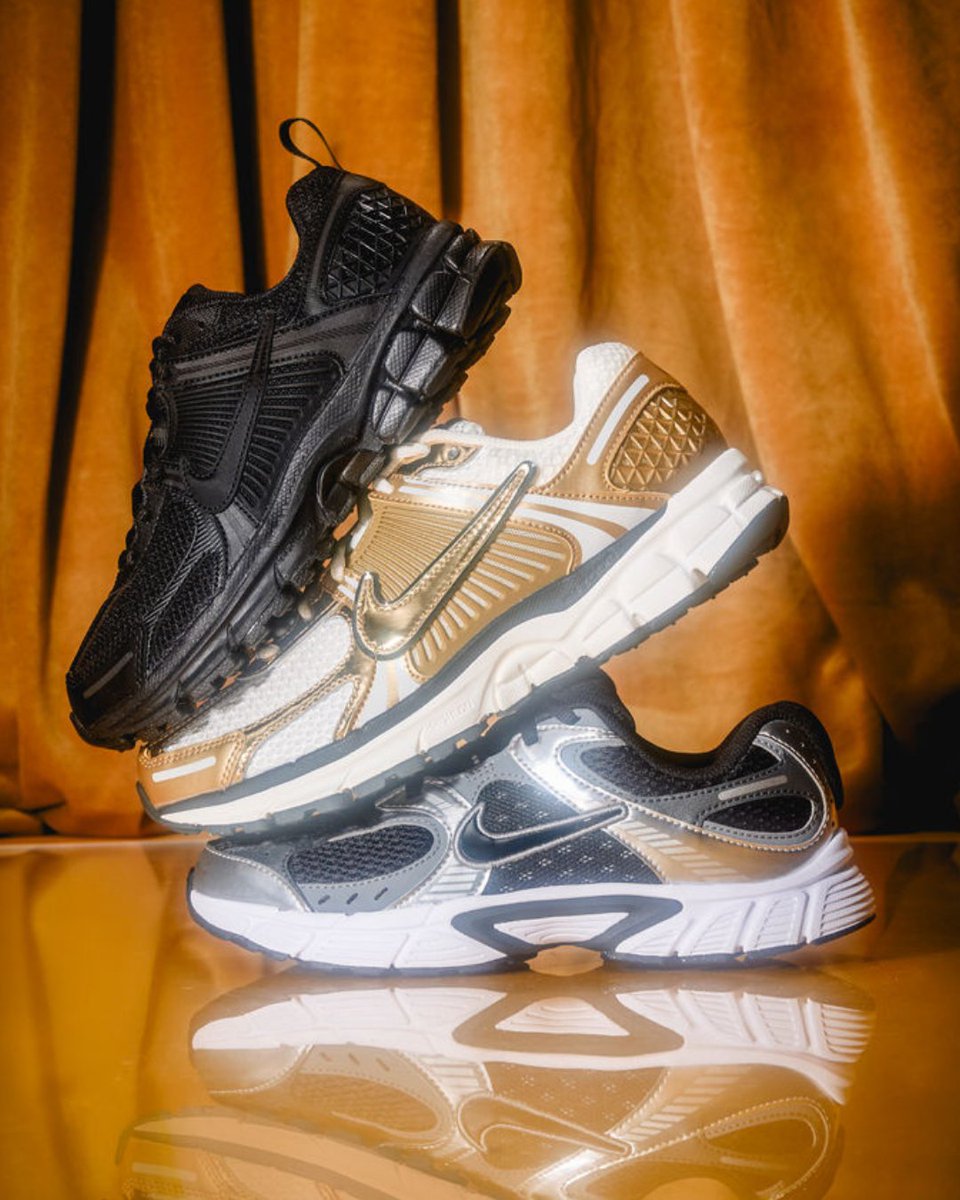 footlocker's tweet image. New year, new rotation.

Stay ahead of the game with a rotation built for the new year. Available in-store and online at Foot Locker.

spr.ly/6015CLSPt