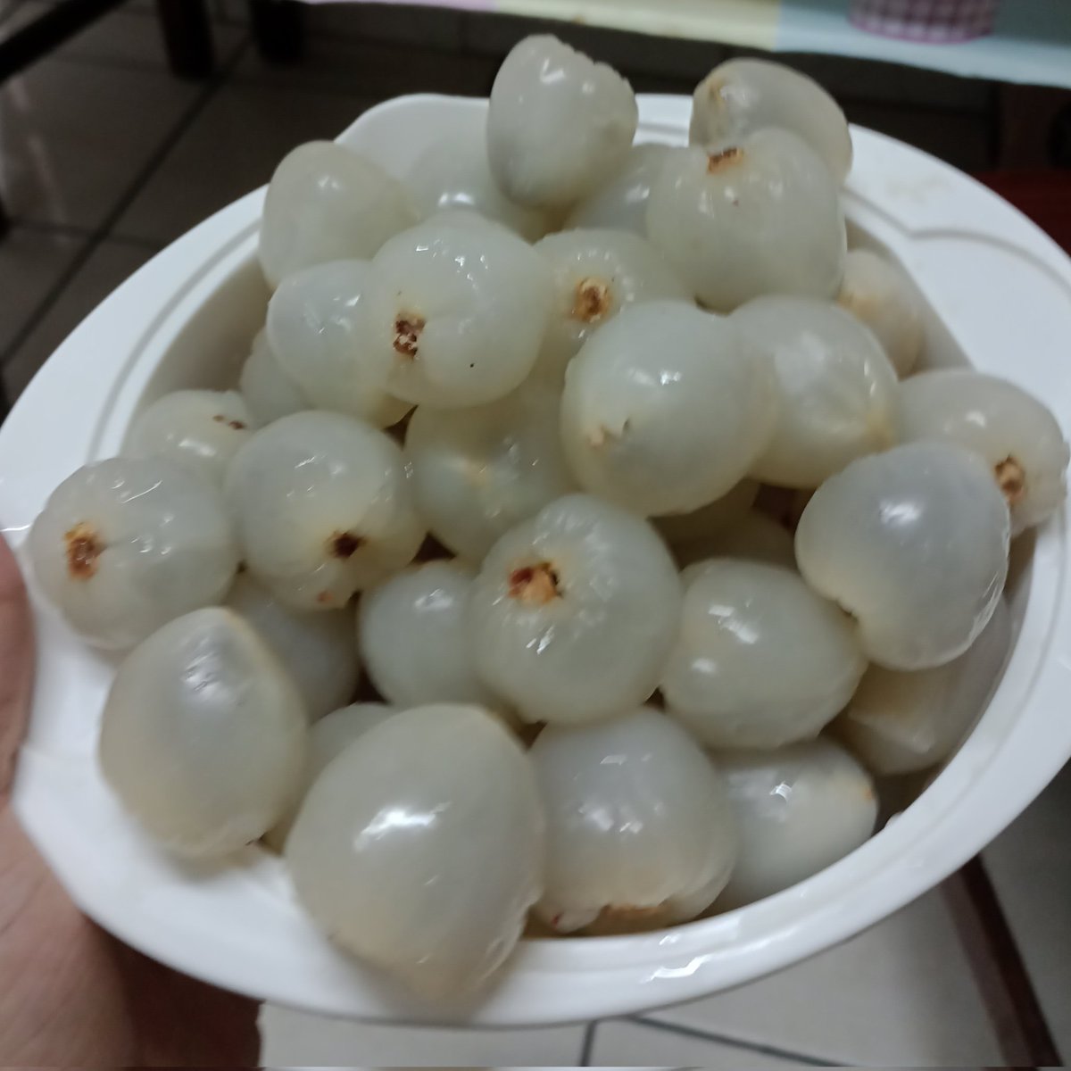 #loucosporlichia ta podendo almoçar