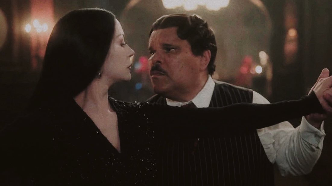 milfgomery's tweet image. always.