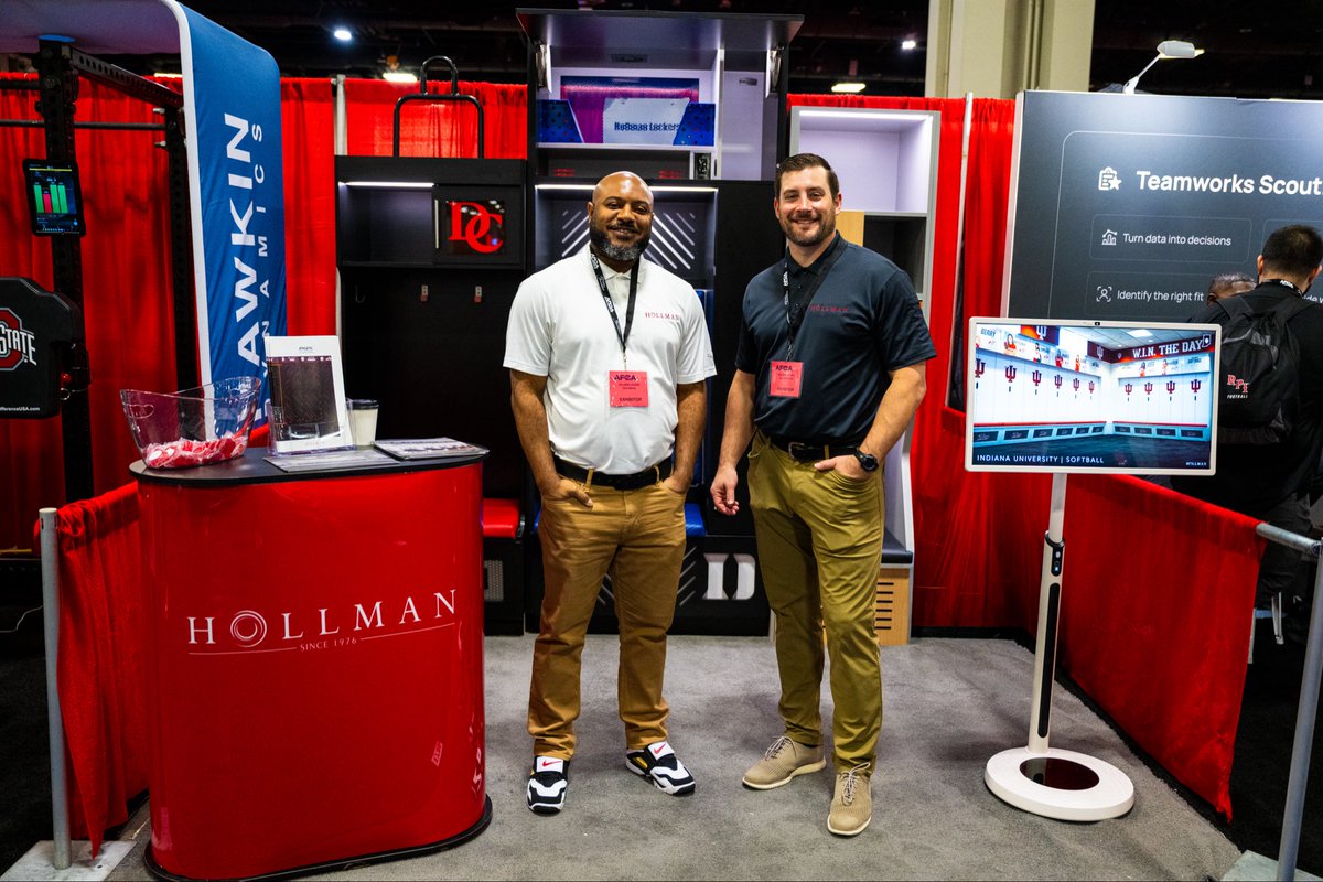 Hollman Lockers tweet media