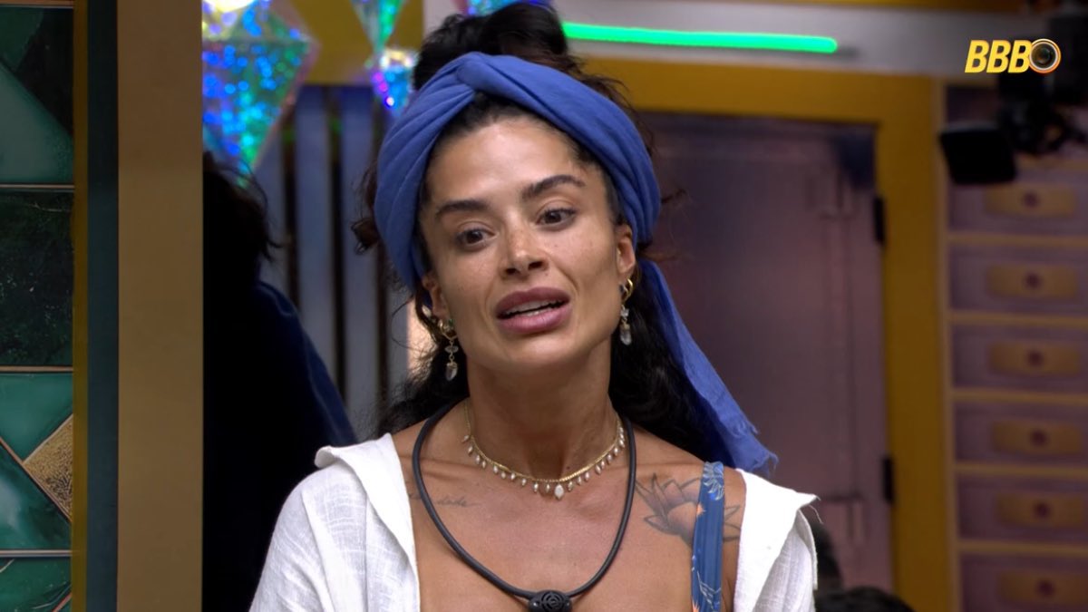 poponze's tweet image. Aline relatou que quando viu Henri convulsionando no chão, fez uma invocação da chama violeta (energia espiritual de Saint-Germain) e pediu ajuda do Arcanjo Gabriel. #BBB26