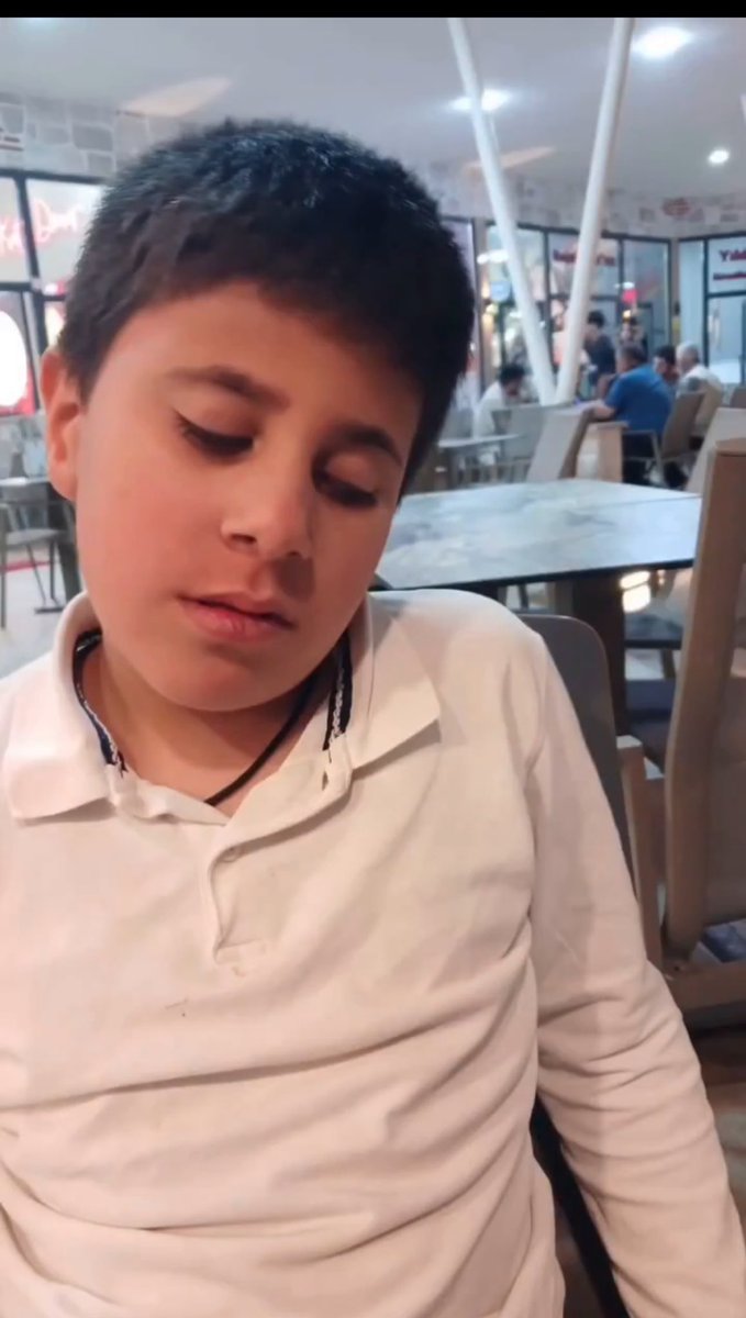 🔻3 kinderen, 1 zwaar gehandicapt (%90) en afhankelijk van zorg... en ik zit in de gevangenis door een regime dat geen recht kent... 
👉🏻Venhar Can moet minstens onder huisarrest!

VenharCanİçin Empati