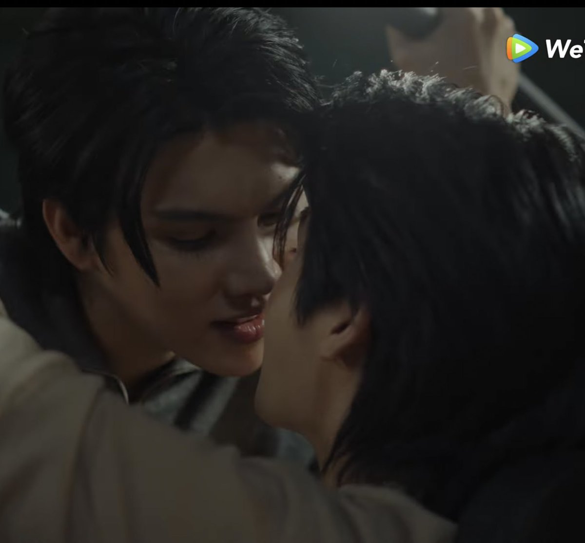 their love is anything but perfect and i am SO here for it

YESTERDAY TRAILER OUT NOW
#YesterdayTrailer