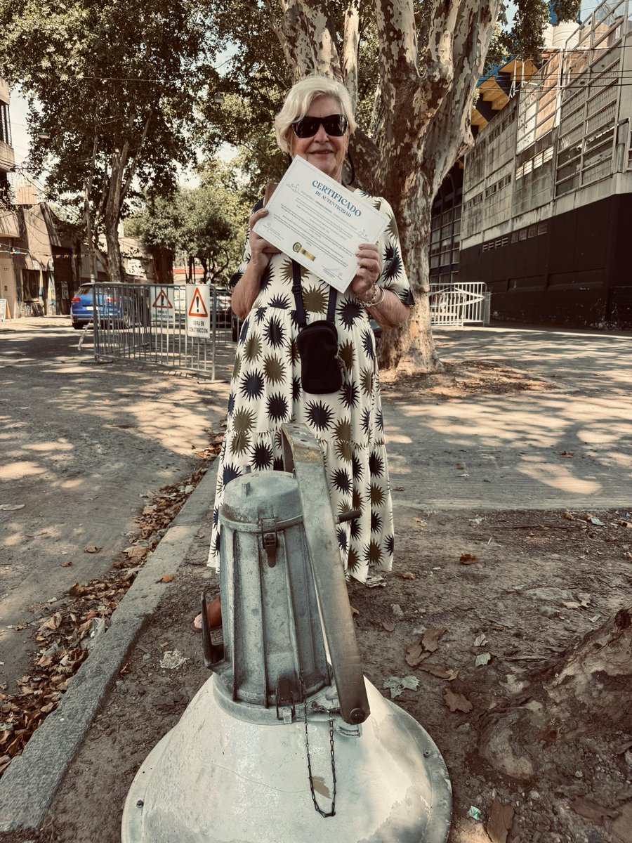 GonzaTolesco's tweet photo. Feliz la abuela Marta se lleva el chiche para Juani, el nieto encanallado https://t.co/hVmx9nBI2x