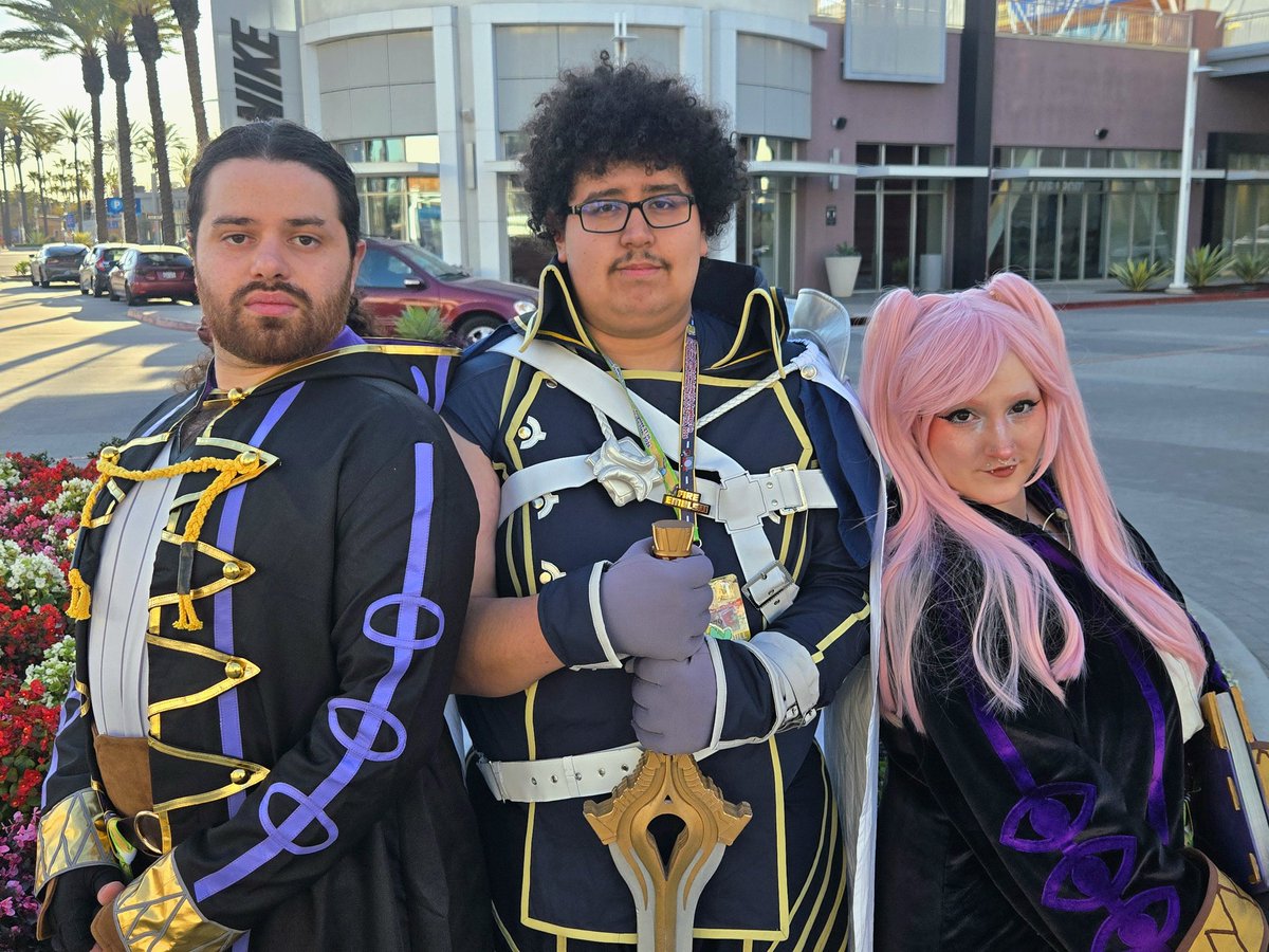 catricorns's tweet photo. Robins & Chrom
#feawakening #fireemblem #FireEmblemAwakening #chromfe #robinfe #chrobin #cosplay #animelosangeles #ALA21 https://t.co/uHmXdZsIbv