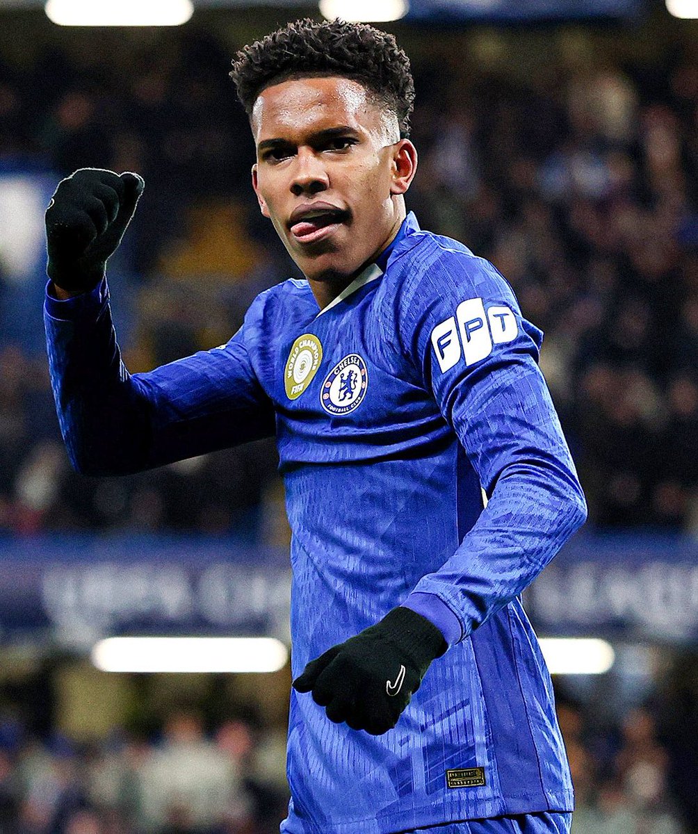 LDNFootbalI's tweet image. Estêvão STARTS for Chelsea against Arsenal… ✅