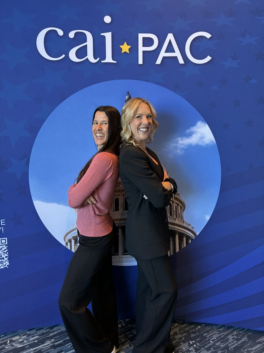 Great conversations, meaningful connections, and a special meet-and-greet with Community Association Law Seminar keynote speaker, Natalia Cohen, <a href="/EyeoftheNomad/">Natalia Cohen</a> — just before she took the stage. 
#LawSeminar2026 #WeAreCAI