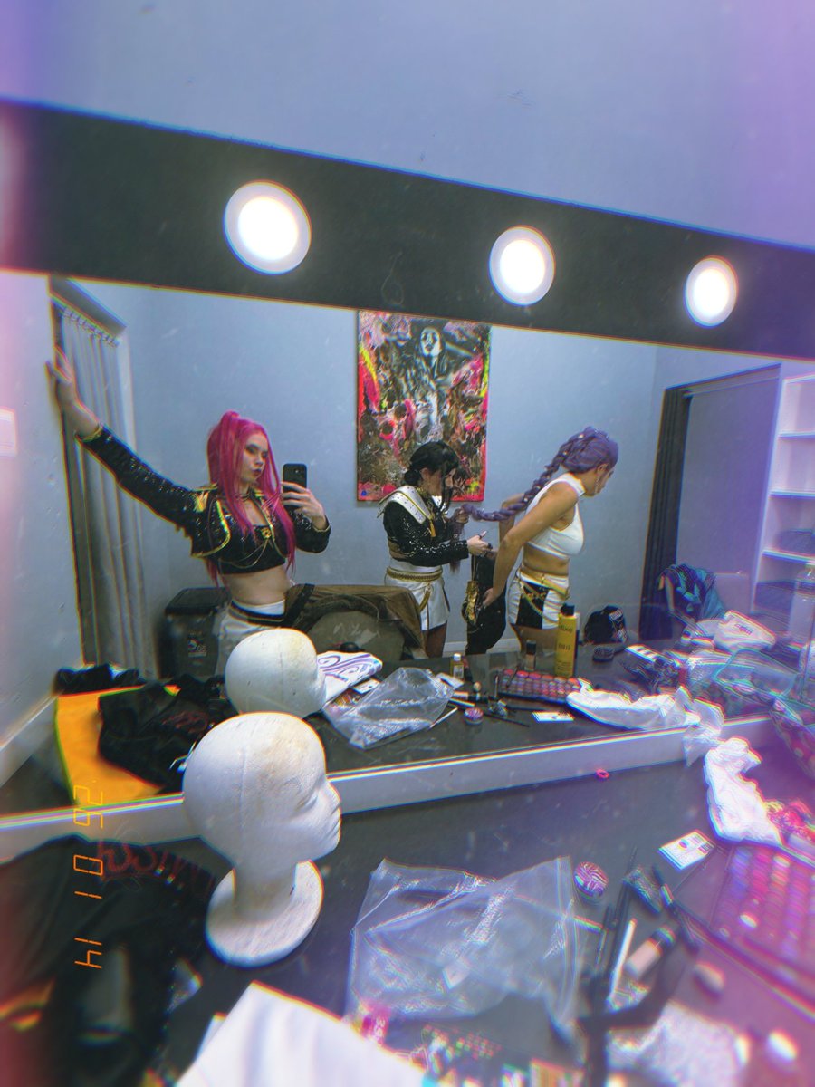 • Florencia Sofen invernal • tweet media