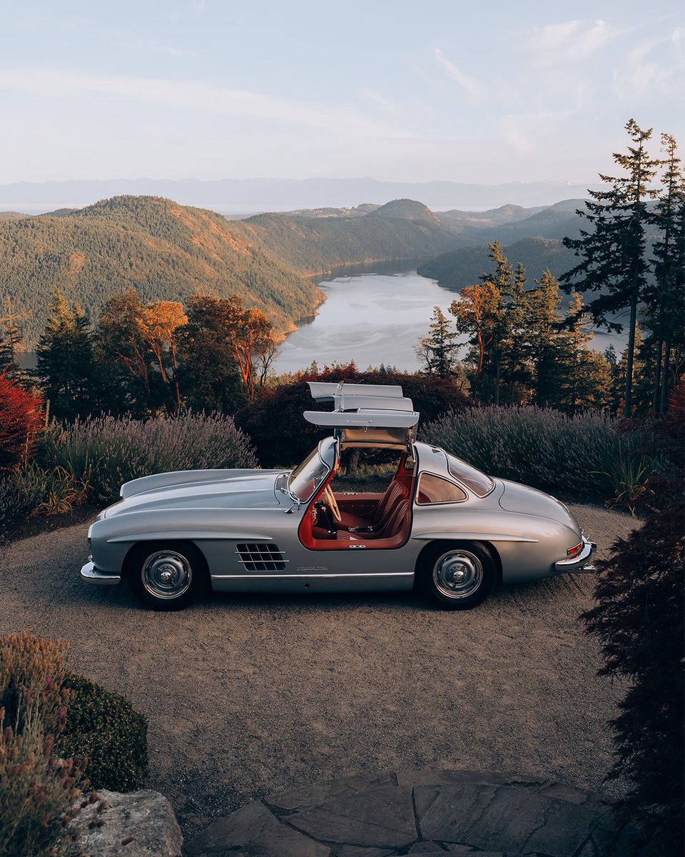 MercedesBenzUSA's tweet photo. Classic cruisin.’ https://t.co/YsCtWrQchl