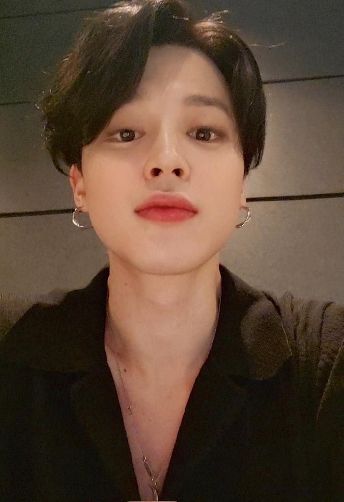 koky18_'s tweet image. ⋆      this Jimin                     this Jungkook