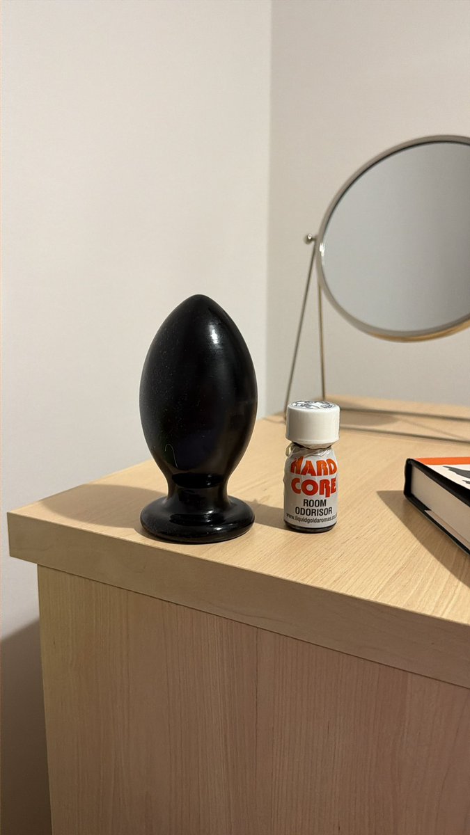 subby twink tweet media