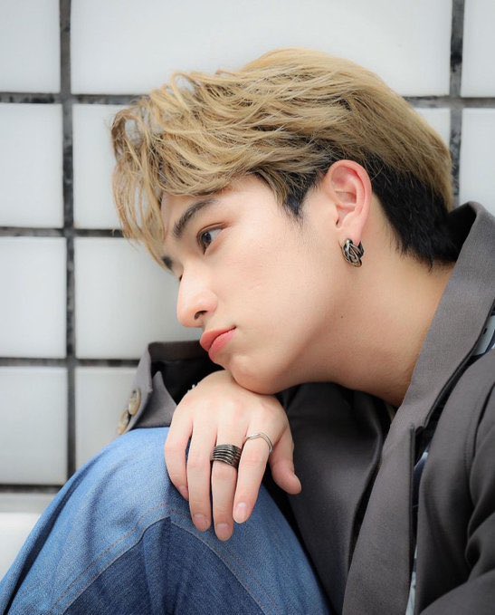 Zero_Charisma7's tweet image. Will you spend the day with the fam? Hope you enjoy your birthday Chimon

CHIMON BIRTHDAY BEGINS

#StaywithChimon26th