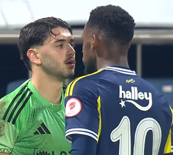 FutbolArena tweet media