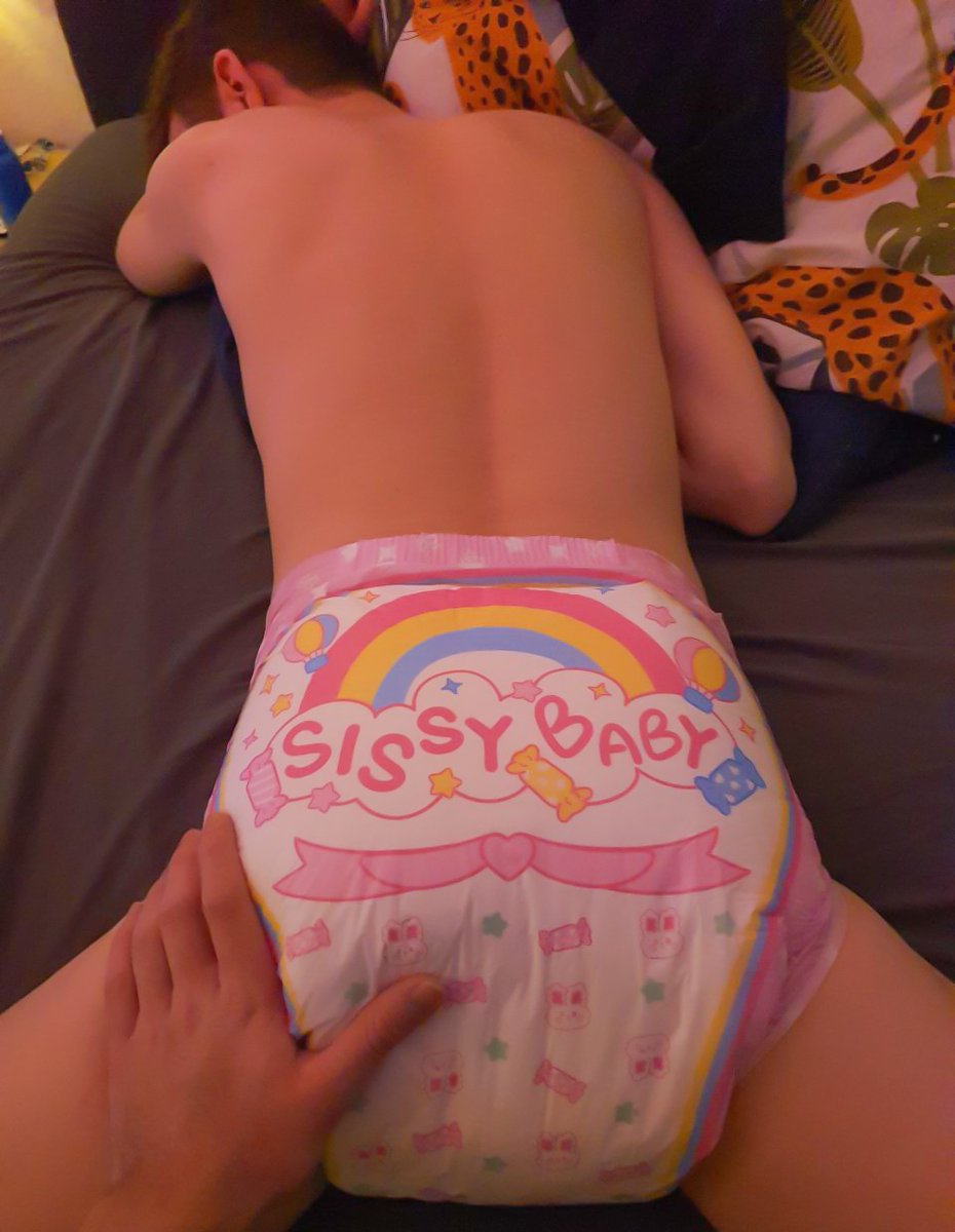 KinkyAce93's tweet image. Is that what the big boys wear? 😇

📸 @Padded_Wolfie