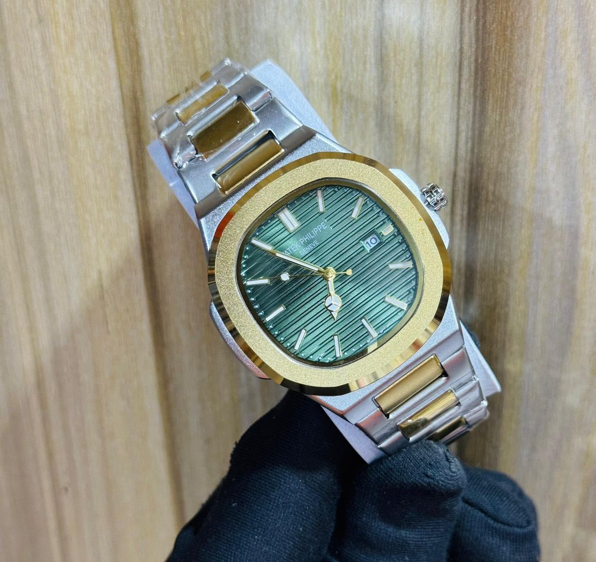 All these people wey patronise me last year don dey UK now….

Use the information wisely 🌚🌚

🏷️ 30,000
Comes with box 

📍Lagos state 

Nationwide delivery 🚚 

Help me repost