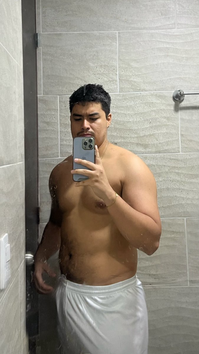 🥴