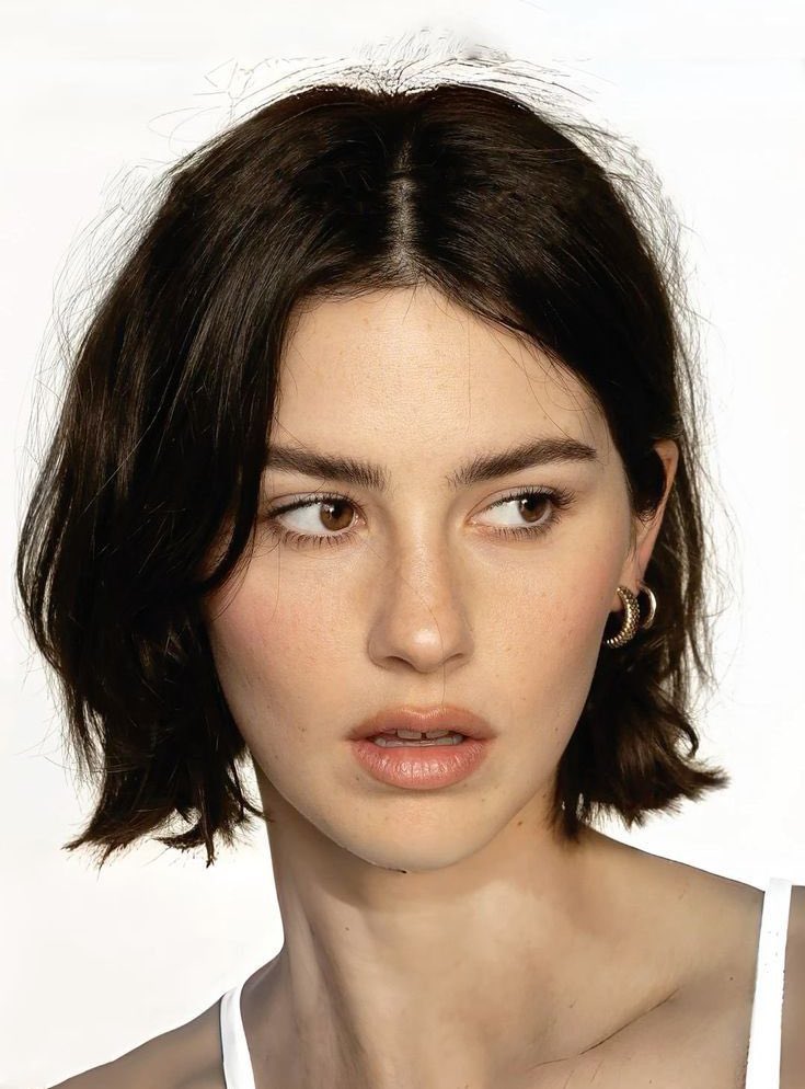 FilmUpdates's tweet image. Gracie Abrams will make her acting debut in Halina Reijn’s ‘PLEASE’ for A24.

Described as a period female drama and a continuation of the edgy romance genre that Reijn tackled with ‘BABYGIRL’

(hollywoodreporter.com/movies/movie-n…)