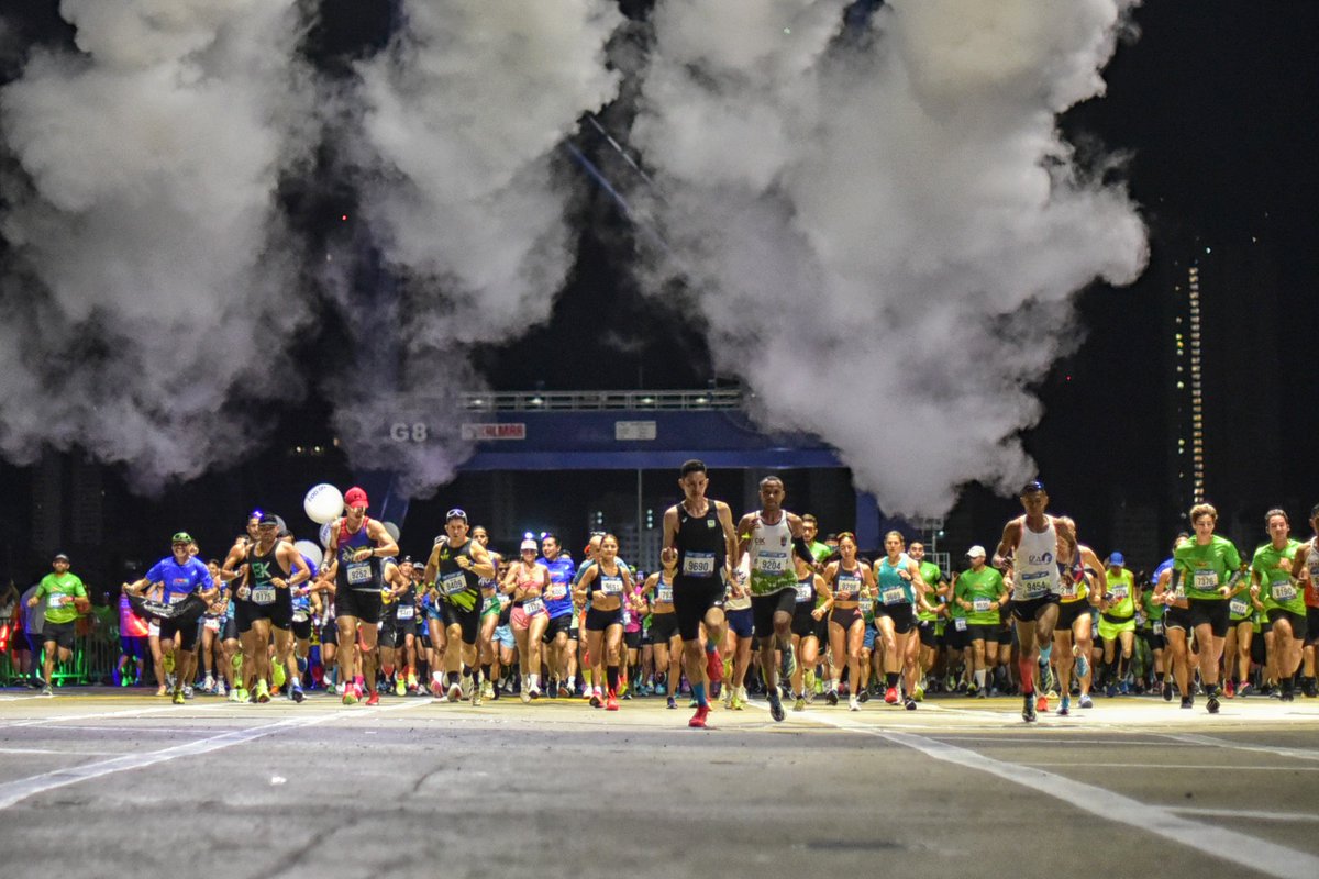 🌊🏃‍♂️ MEDIA MARATÓN DEL MAR – 21K  
¡Ya están listos los corrales!  
📍 Hora salida: 5:20 a.m.  

Habrá  3 corrales 
1️⃣ 01:00:00 – 01:50:00  
2️⃣ 01:50:01 – 02:10:00  
3️⃣ 02:10:01 – 03:30:00  

Corre con tu ritmo, vive la emoción del mar 🌅
#MediaMaratónDelMar #21K
