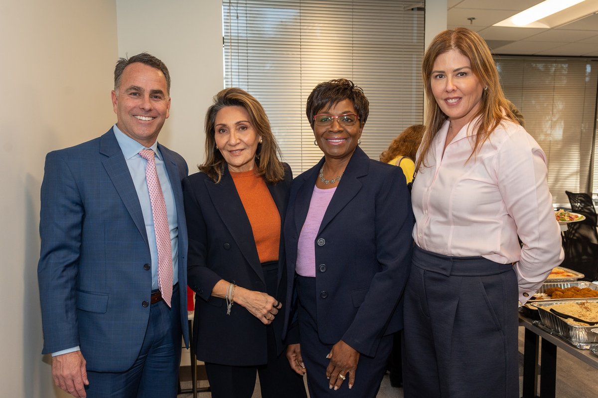 OCWLA's tweet photo. Thank you to everyone who joined us today for an engaging and powerful MCLE. A special thank-you to our wonderful co-sponsors: OCBA Veterans &amp; Military Committee, OCBA Lawyer Well-Being Committee, OCBA Criminal Law Section, and OCBA Solo/Small Firm Section. https://t.co/QHbkRIr0xy
