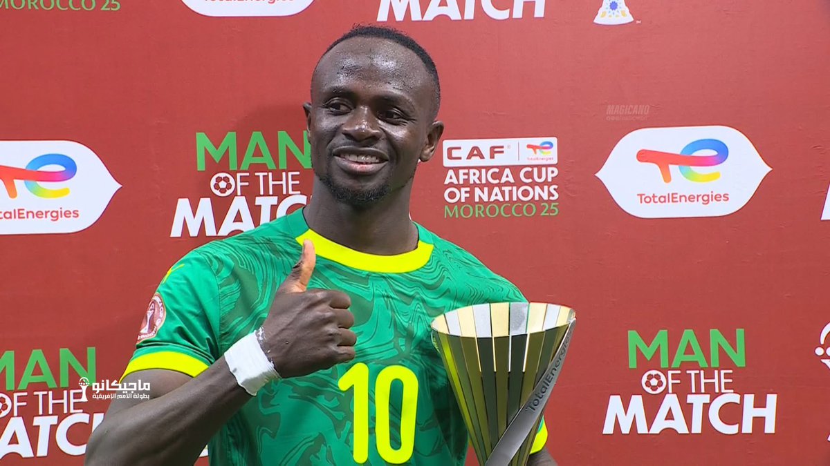 ليه تكره ساديو مانيه؟

لاعيب مسلم ومواقفه كويسة ودايمًا موجود في المواعيد الكبرى لمنتخب بلاده من غير خوف ولا جبن ولا إنبطاح

أنا لو مواطن سنغالي هكون فخور بساديو مانيه لأقصى درجة، ربنا يوفقه في حياته كمان وكمان