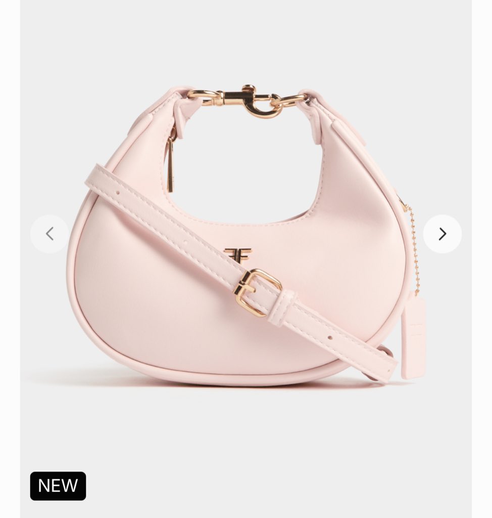 sunraysandstuff's tweet image. Okay Foschini I’m not mad at these 🥹