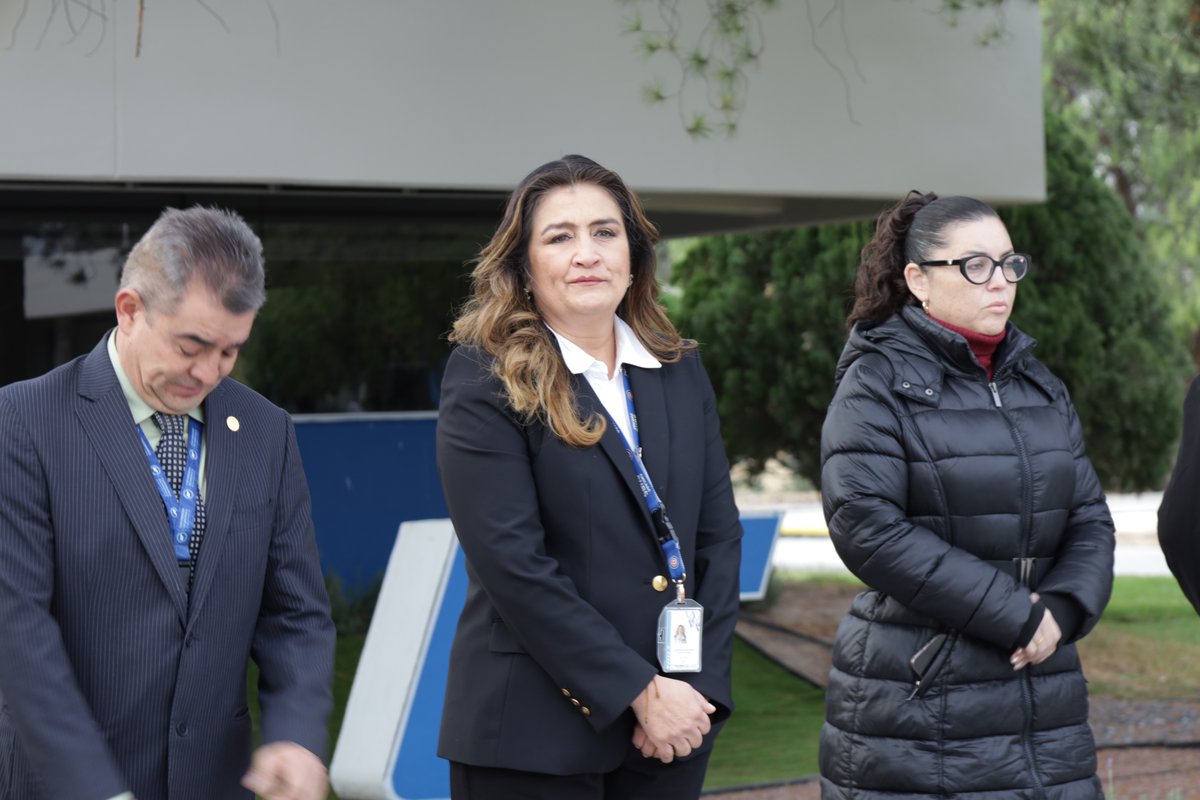UTAAGS's tweet photo. En los primeros Honores a la Bandera del año, la rectora Claudia Isabel Zermeño Guardado dirigió un mensaje a la comunidad universitaria, destacando la importancia de la formación integral y los valores que distinguen a nuestra institución.
#SomosLobos https://t.co/0DbEkwkask