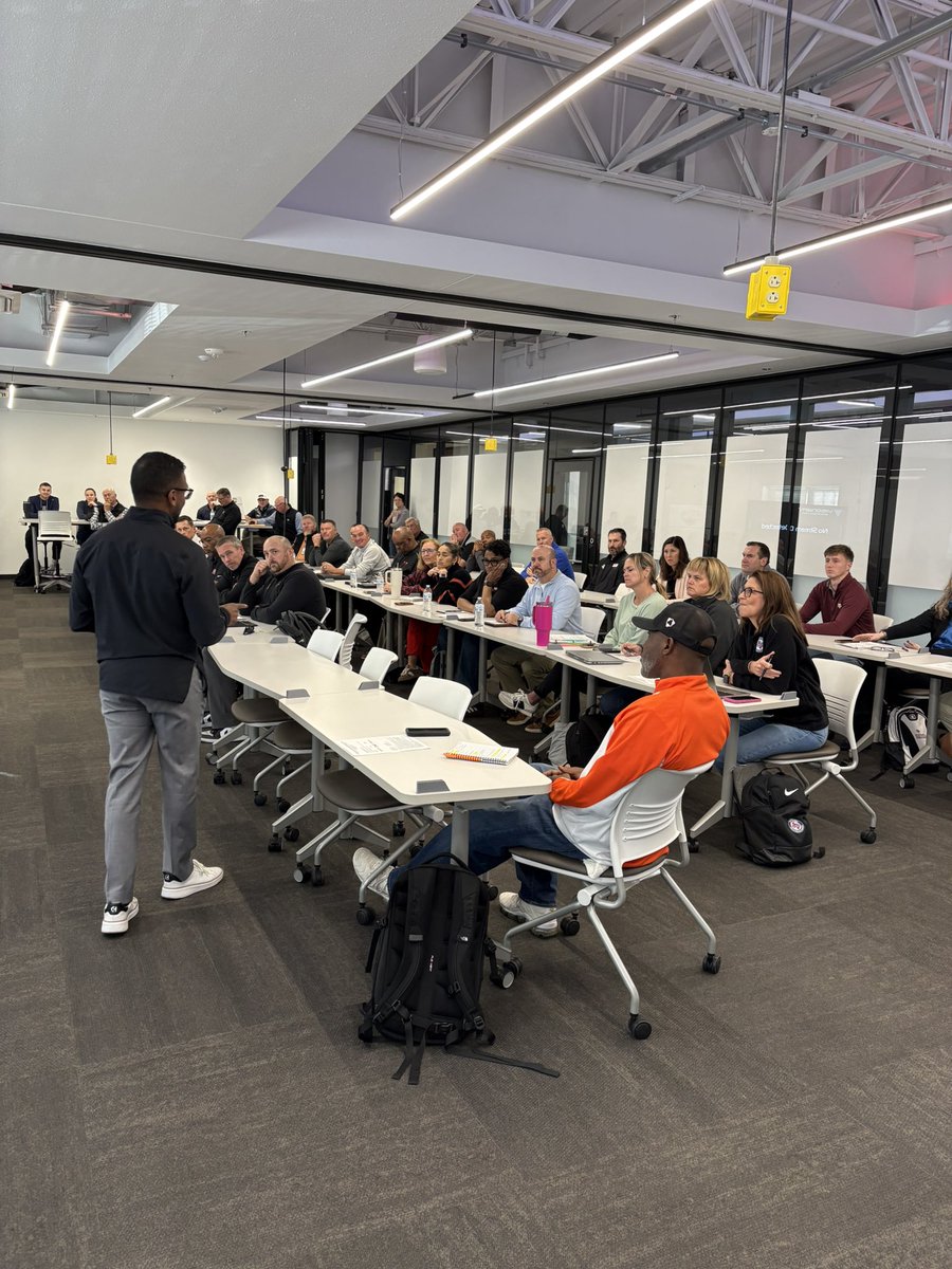 Jason Dean tweet media